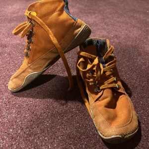 Wildling Barefoot Boots - Burnt Orange
